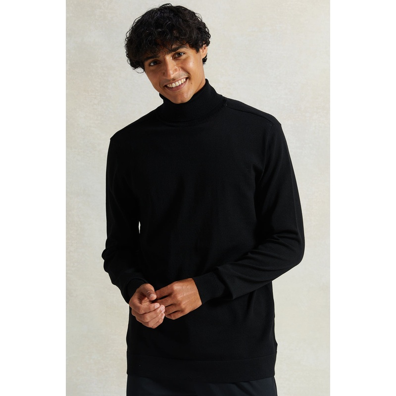 Men Black Solid High Neck Pullover