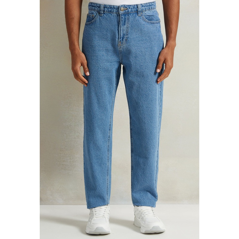 Men Blue Basic 5-Pocket Standard Fit Jeans