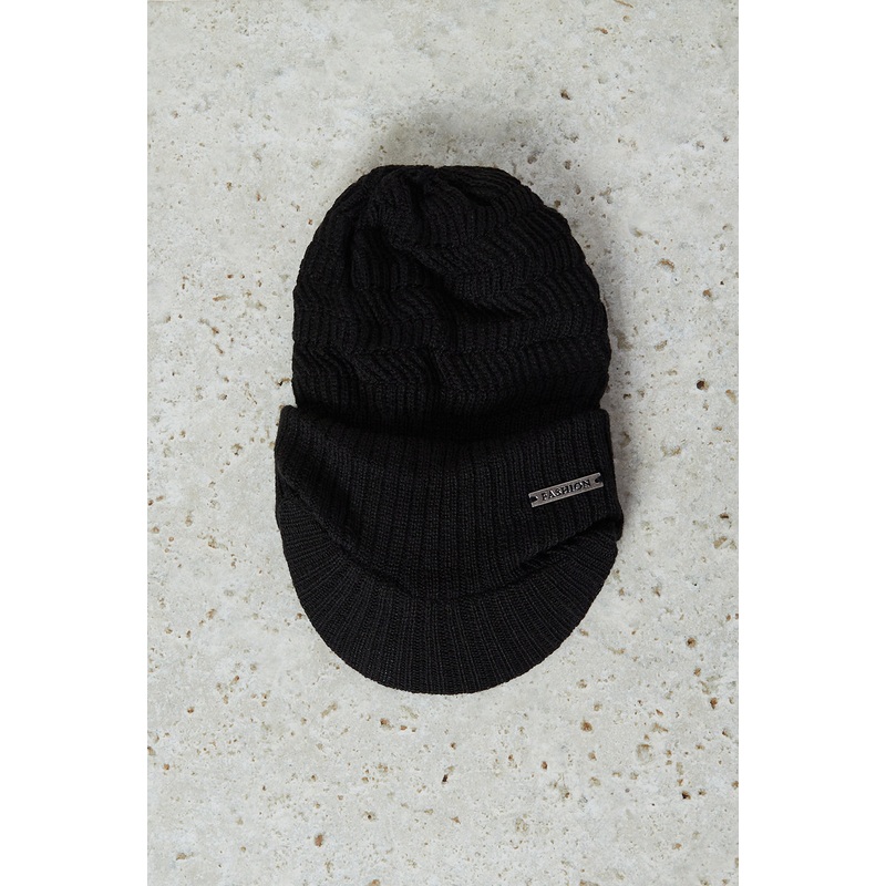 Men Black Knitted Cap With Brim