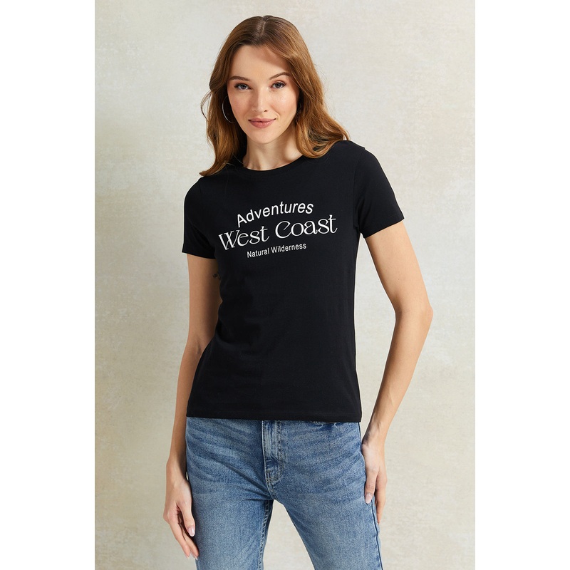 Women Black Graphic Print T-Shirt