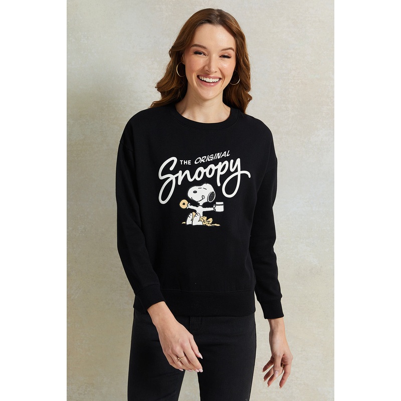 Women Black Snoopy Printed Sweatshirt