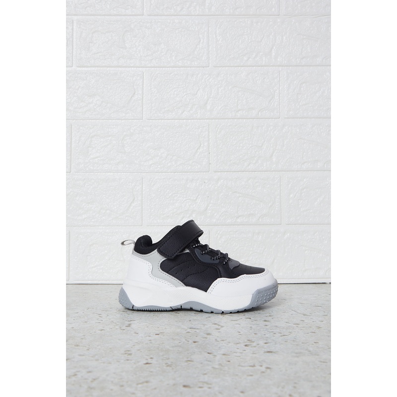 Boys White And Black Velcro Shoes