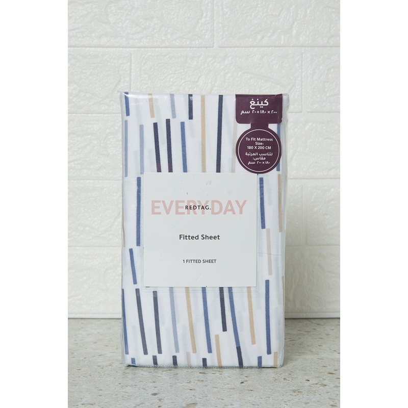 White Geometric Printed Fitted Sheet (King Size)