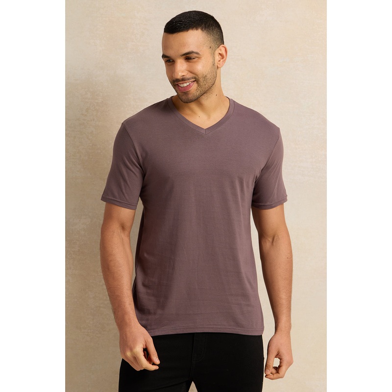 Men Charcoal Basic V-Neck T-Shirt