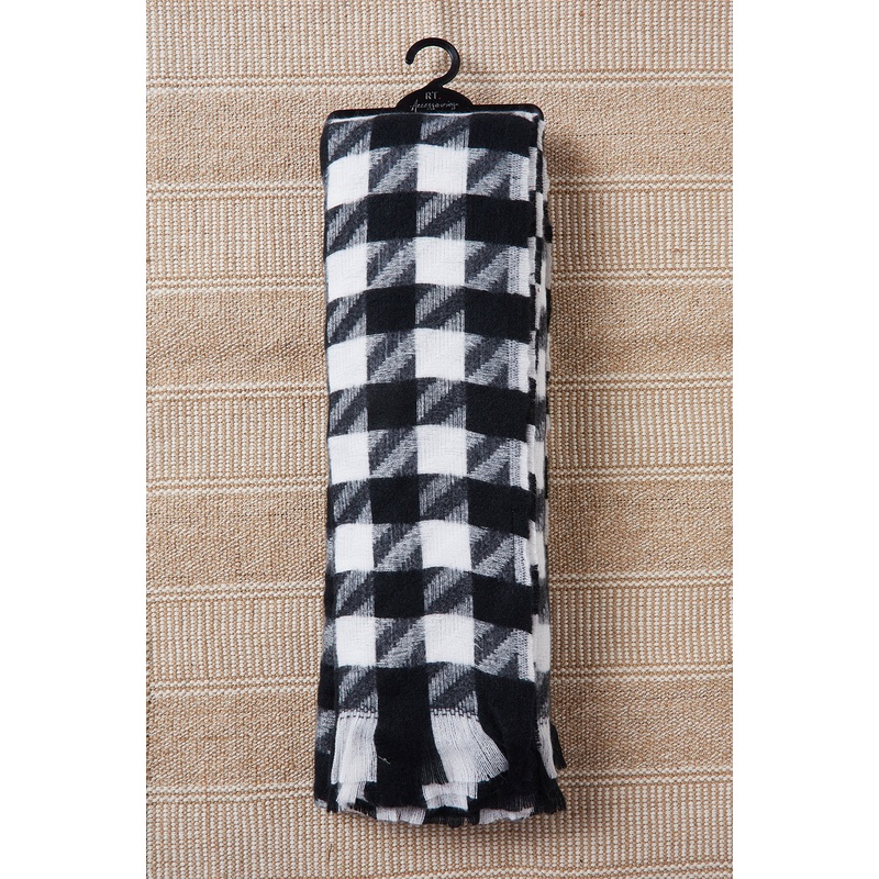 Women Black And White Knitted Blanket Scarf
