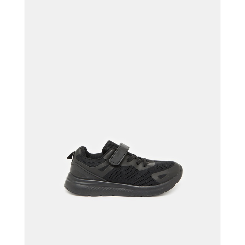 Senior Boys Black Material Block Trainer