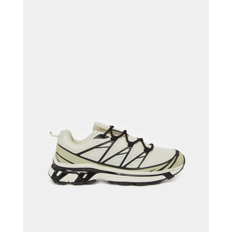 Women Multicolour Trikker Shoes