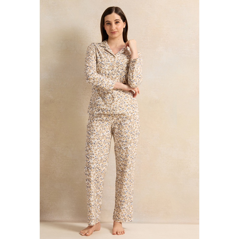 Women Ivory Printed Flannel Pajama Set (2 Piece)