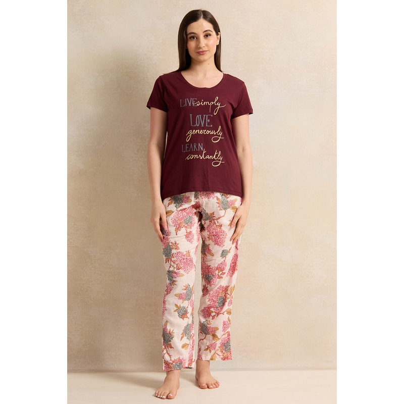 Women Burgundy And Beige Printed Pyjama Set (2 Piece)