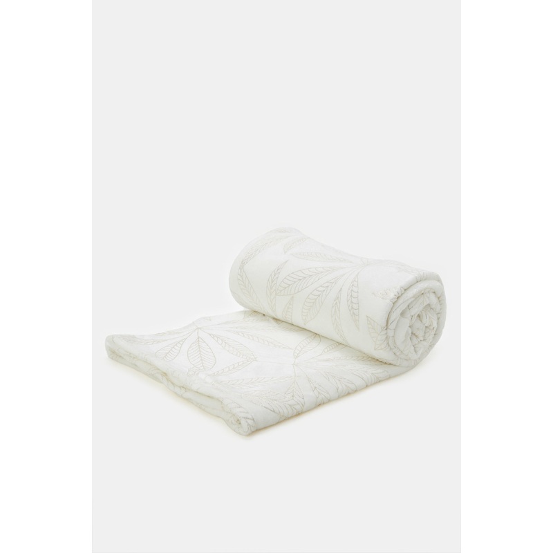 Ivory Leaves Printed Blanket With Foil Spray (Double Size)
