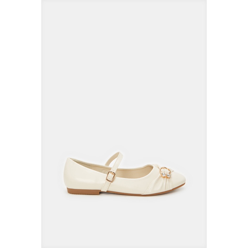 Senior Girls Cream Buckle Ballerina