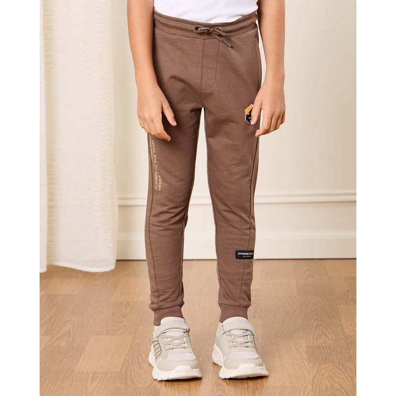 Boys Brown Embellished Active Pants