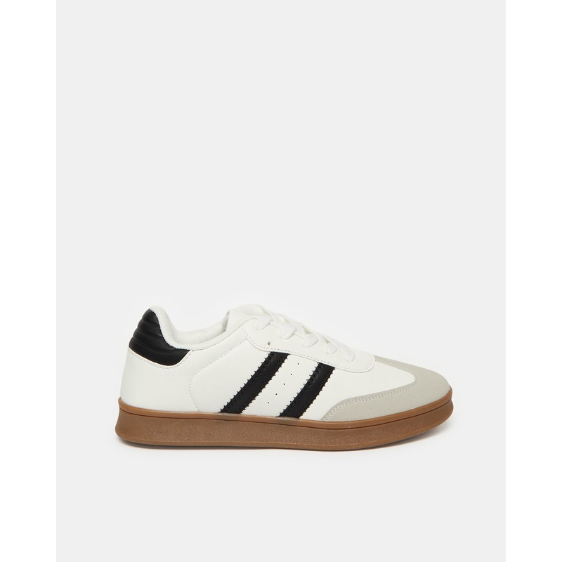 Women White Lace Up With Crepe Outsole