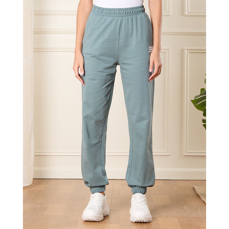 Women Green Placement Print Active Pants