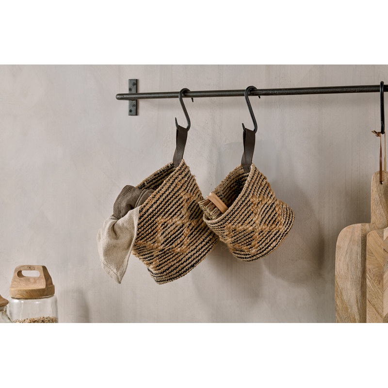 Mannu Cotton & Hemp Wall Hung Basket – Natural & Black