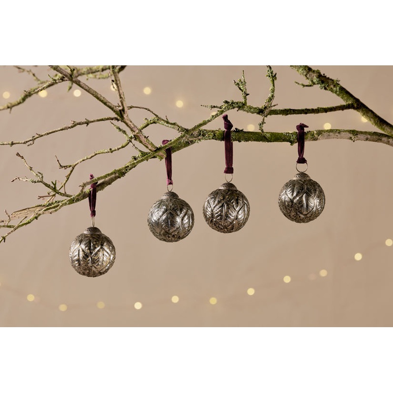 Patta Baubles – Antique Gold – (Set of 4)