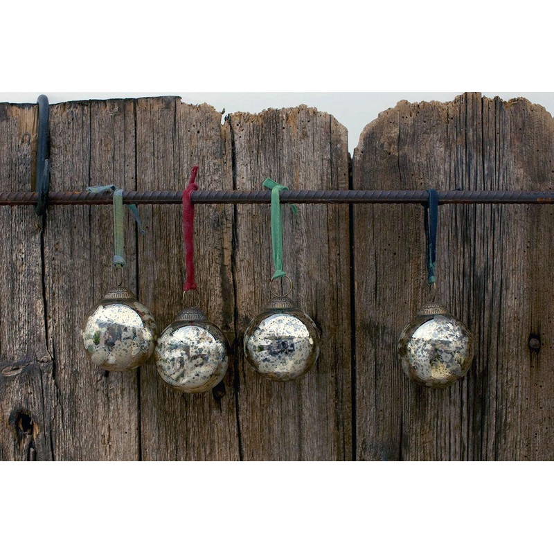 Antique Gold Baubles (Set of 4)