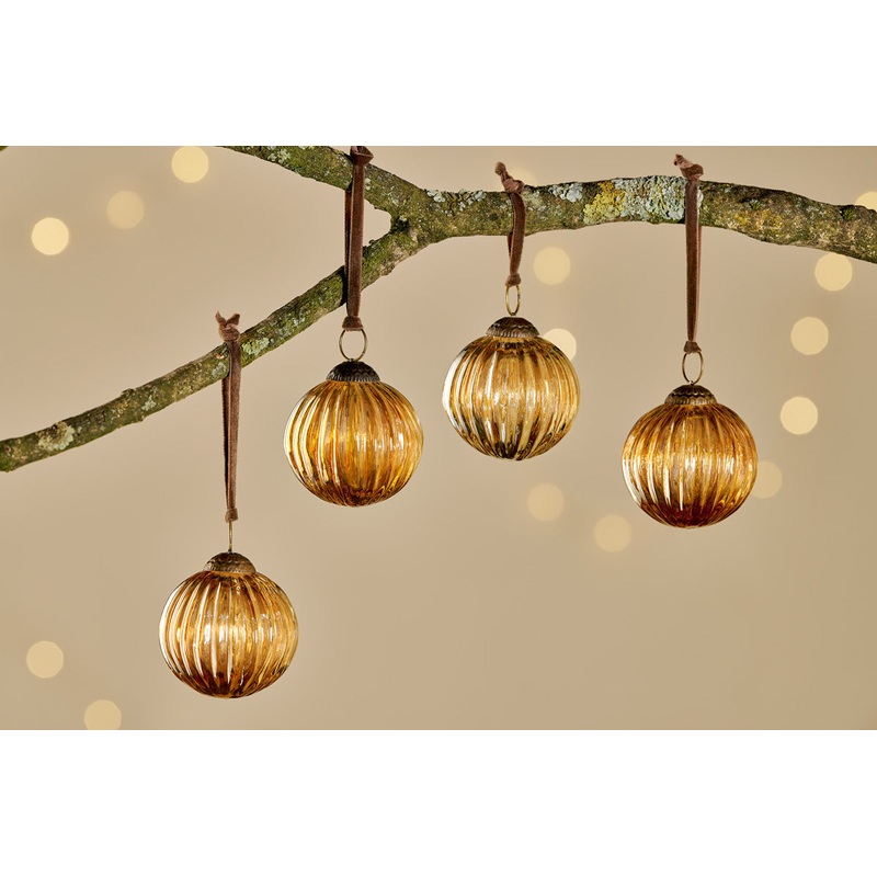 Betini Baubles – Gold (Set of 4)
