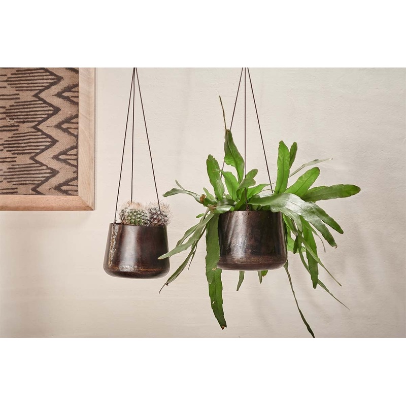 Endo Reclaimed Iron Hanging Planter