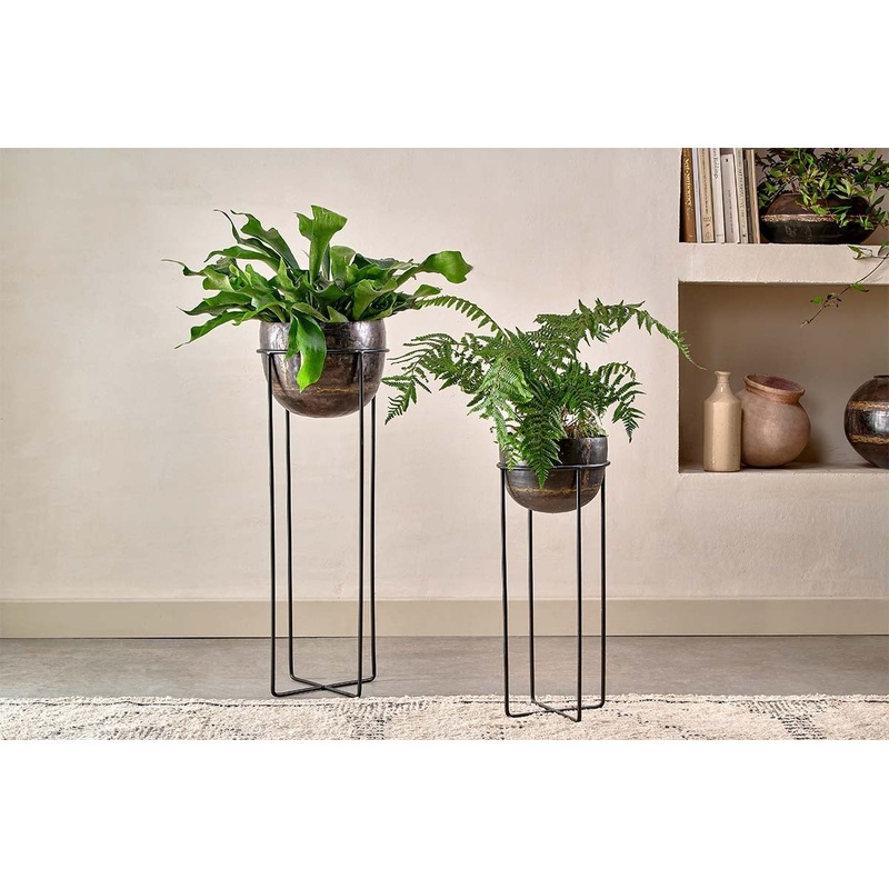 Endo Reclaimed Iron Planter Stand