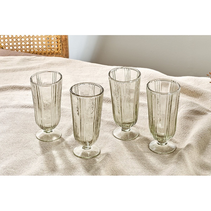 Sigiri Tall Wine Glass – Clear – (Set of 4)