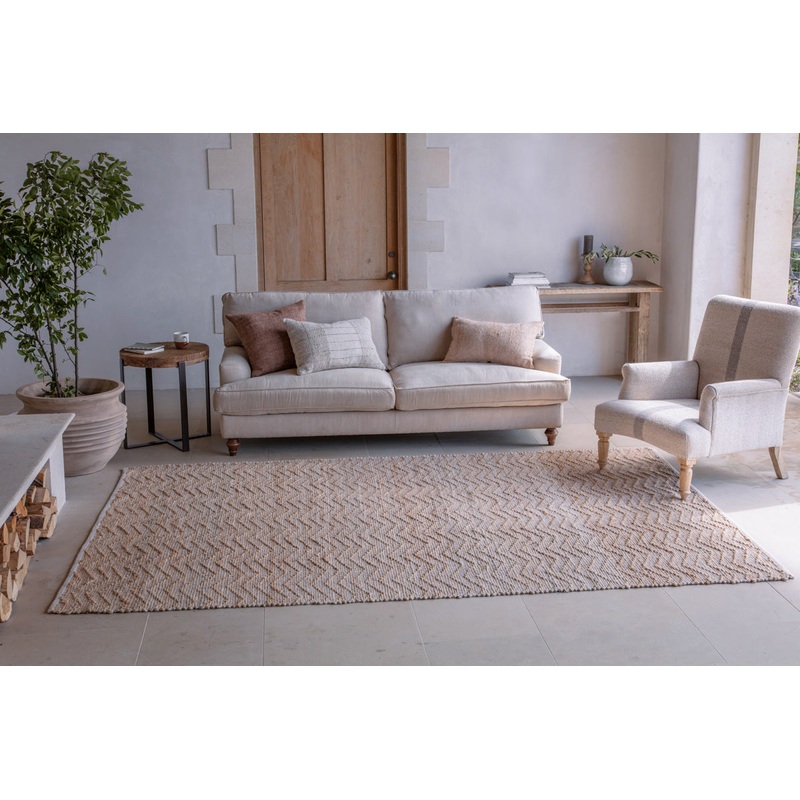Nabami Chevron Jute Rug – Natural