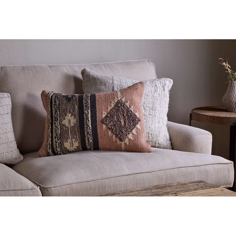 Tussi Sia Cushion Cover – Dusty Pink