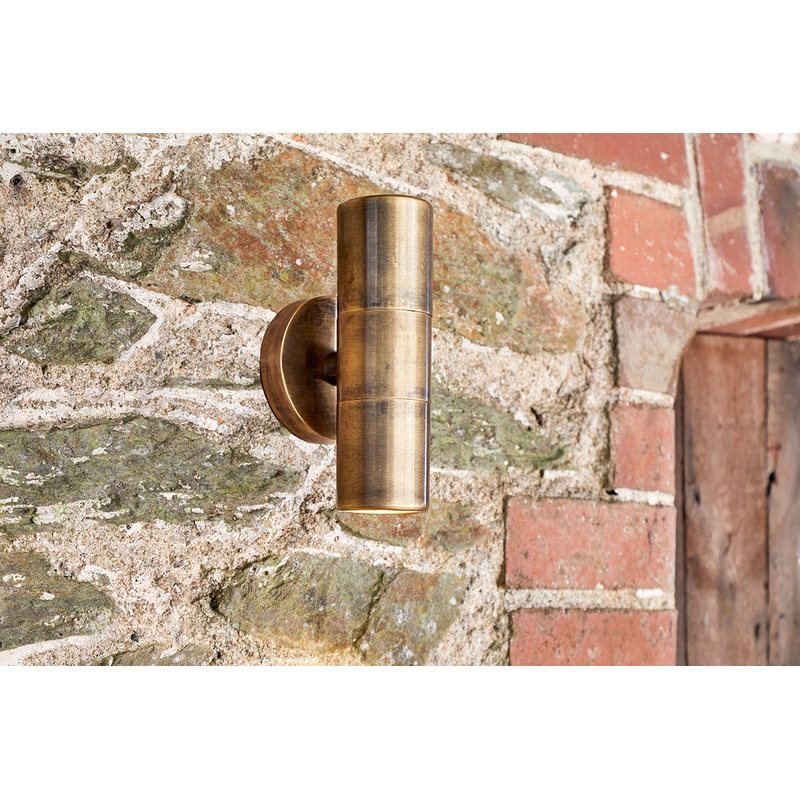 Vitla Outdoor Wall Lamp – Antique Brass