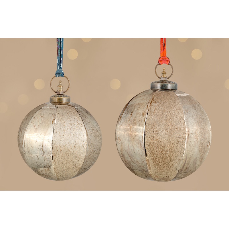 Zuri Giant Bauble – Gold|Gold|Small|Large
