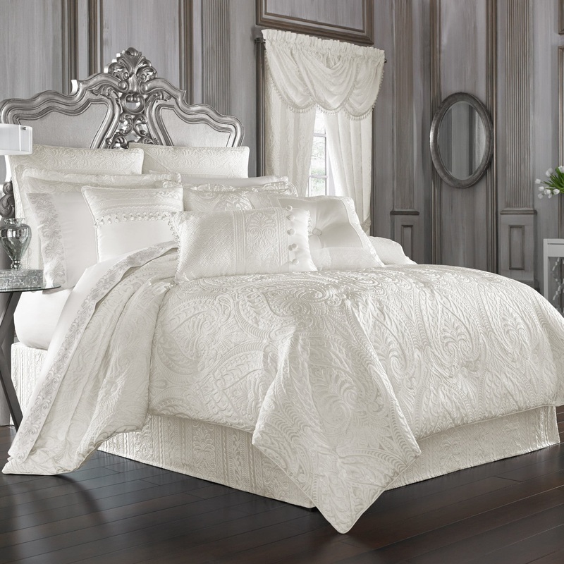 Bianco Comforter Set|Queen 4Pc. Comforter Set|King 4Pc. Comforter Set|California King 4Pc. Comforter Set|White