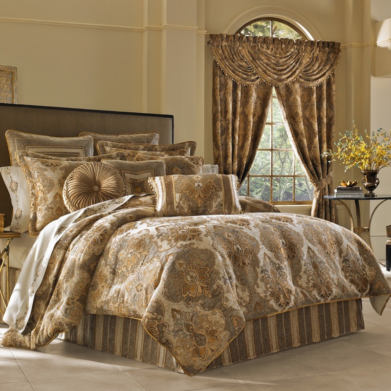 Bradshaw Comforter Set|Queen 4Pc. Comforter Set|King 4Pc. Comforter Set|California King 4Pc. Comforter Set|Natural