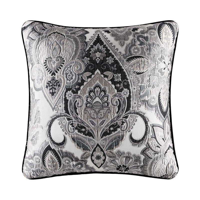 Guiliana 20 Square Decorative Throw Pillow