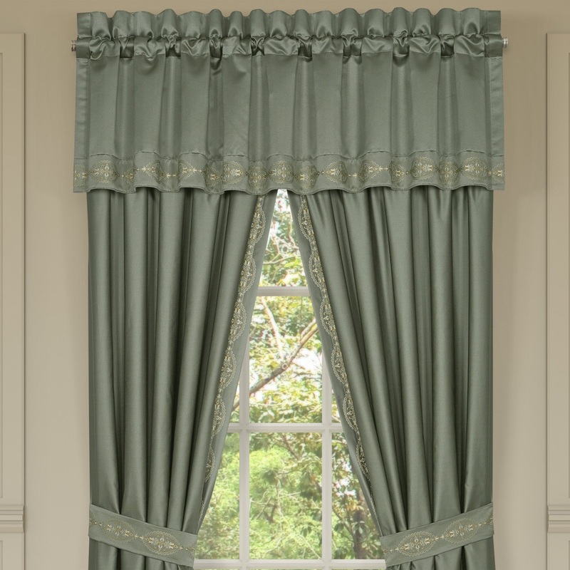Soprano Window Straight Valance