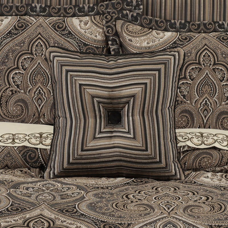 Cipriana 18 Square Decorative Throw Pillow