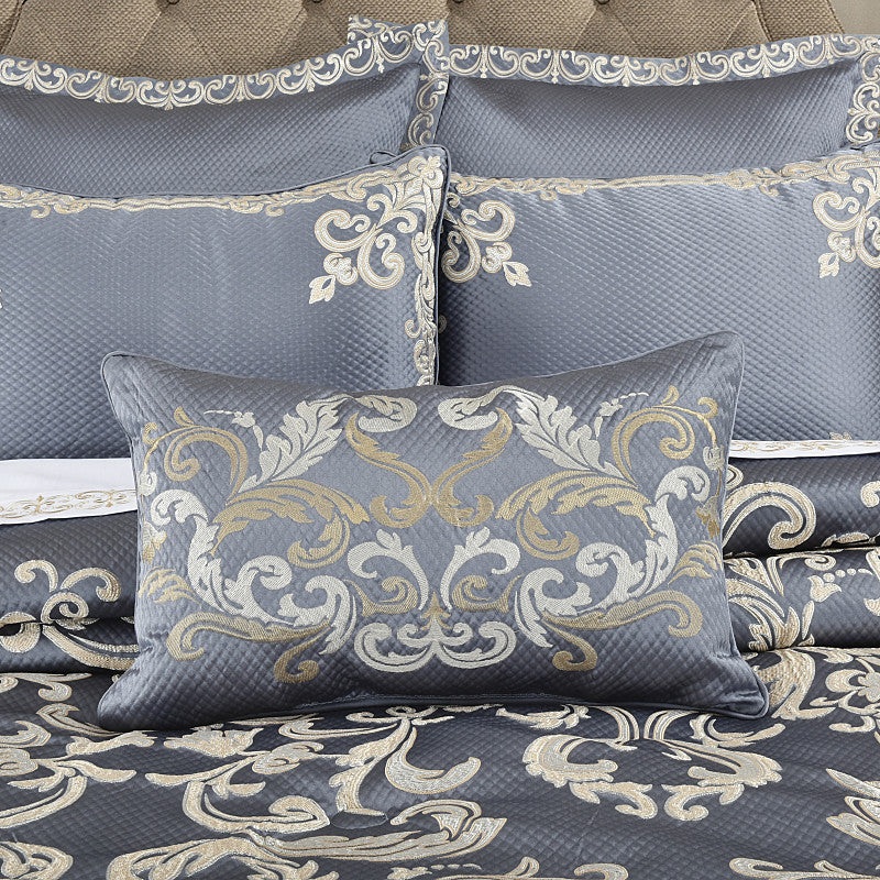 Dicaprio Boudoir Decorative Throw Pillow