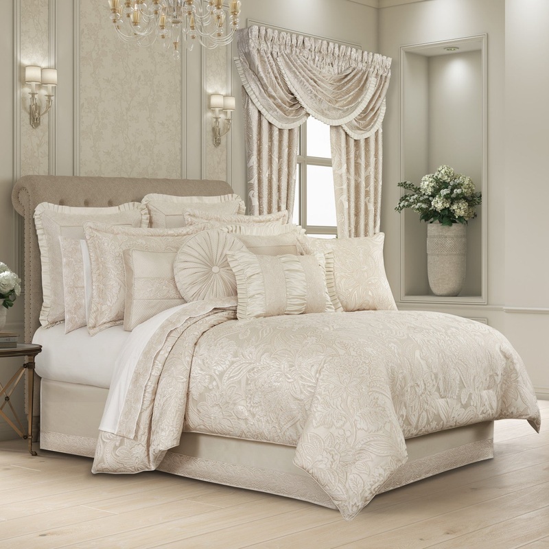 Villanova Comforter Set|Queen 4Pc. Comforter Set|King 4Pc. Comforter Set|California King 4Pc. Comforter Set|Alabaster
