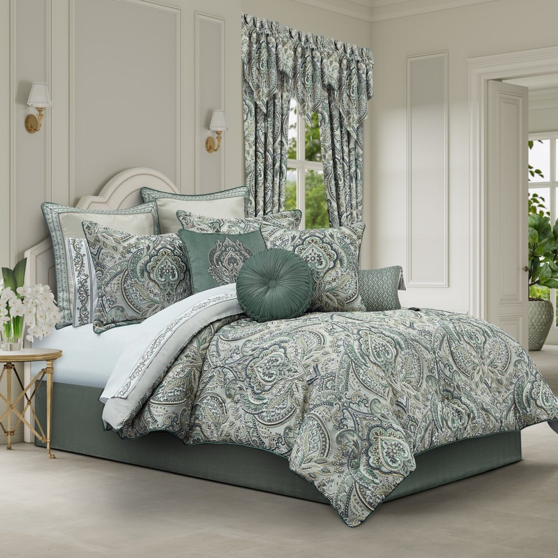 Nico Comforter Set|Queen 4Pc. Comforter Set|King 4Pc. Comforter Set|California King 4Pc. Comforter Set|Spa