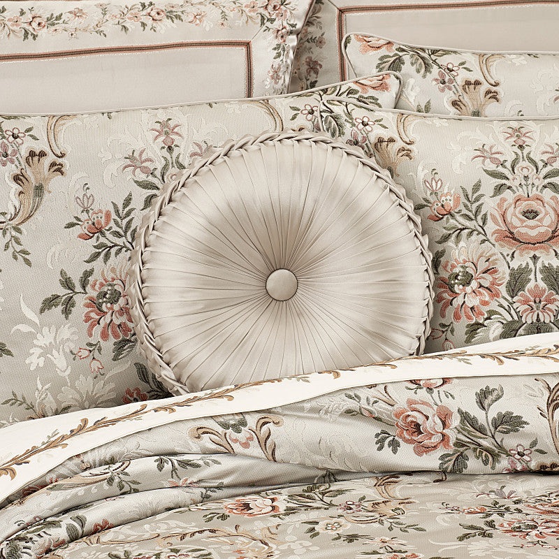 Pecora Tufted Round Decorative Throw Pillow