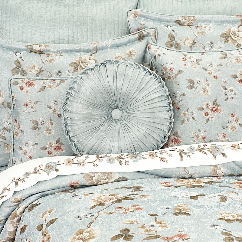 Prestige Tufted Round Decorative Throw Pillow