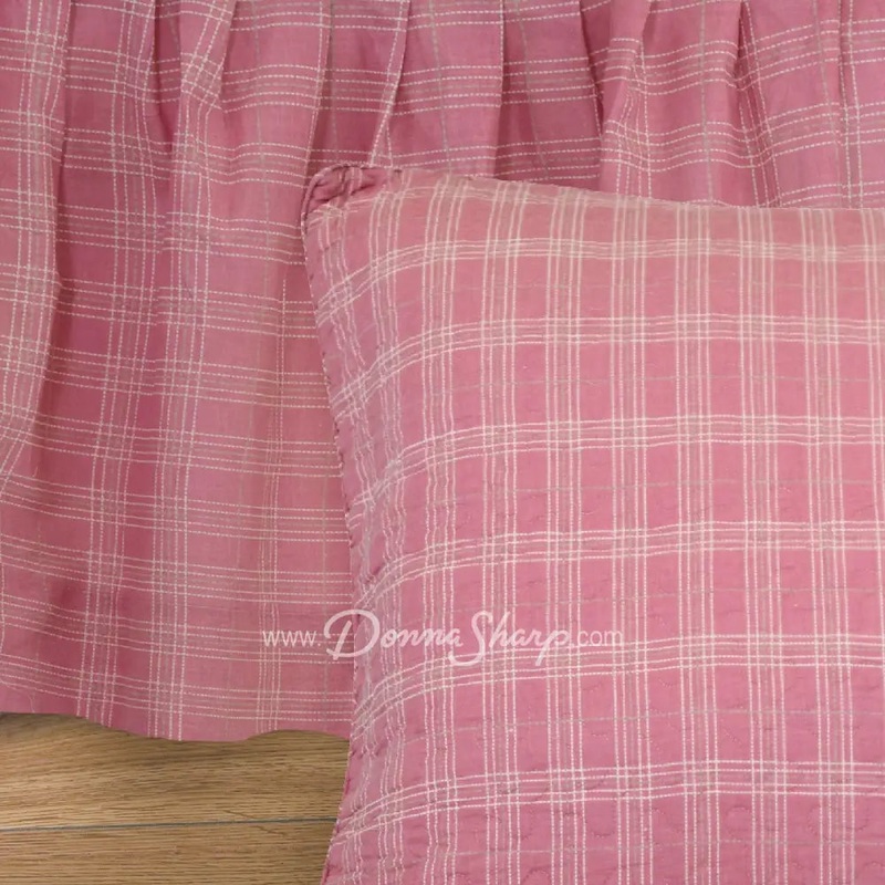 Donna Sharp Pink Plaid King Bedskirt,  (G)