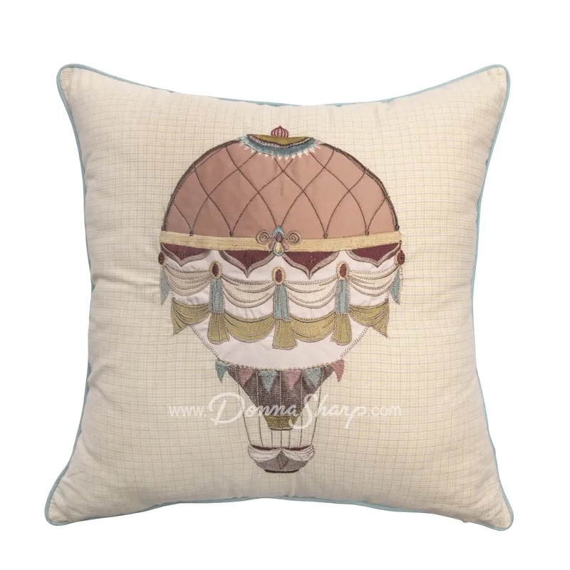 Donna Sharp American Beauty Dec Pillow (balloon emb)