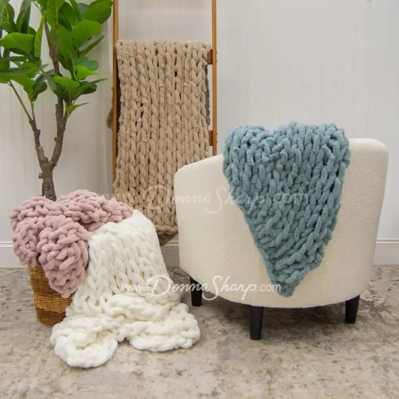 Donna Sharp Chenille Knit Throws