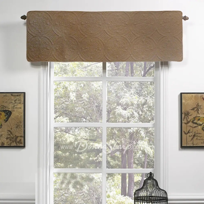Donna Sharp Ana Mocha Valance/Runner