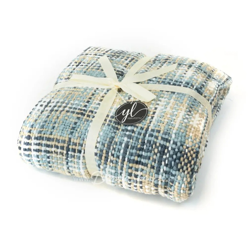 Donna Sharp Heritage Woven Throw (Seascape)