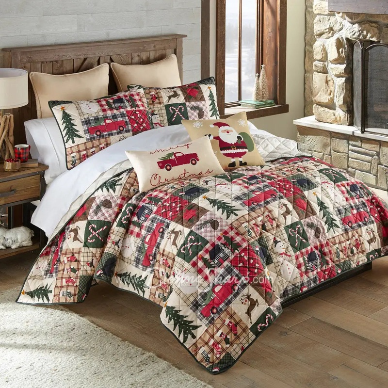 Holiday Dream Quilted Bedding Set from Your Lifestyle